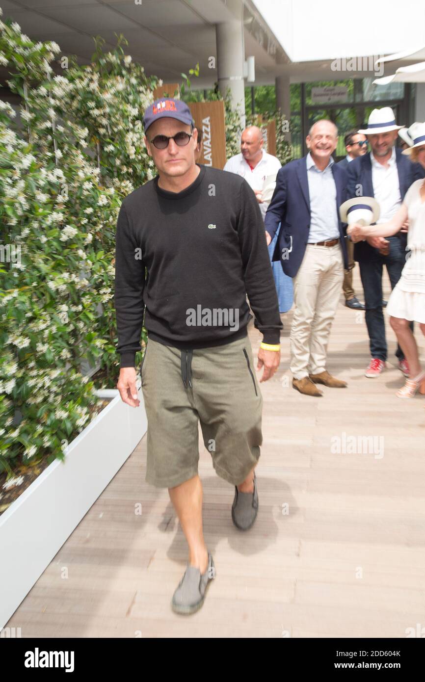 Woody Harrelson dans le village pendant le tennis ouvert à l'arène Roland-Garros le 10 juin 2018 à Paris, France. Photo de Nasser Berzane/ABACAPRESS.COM Banque D'Images