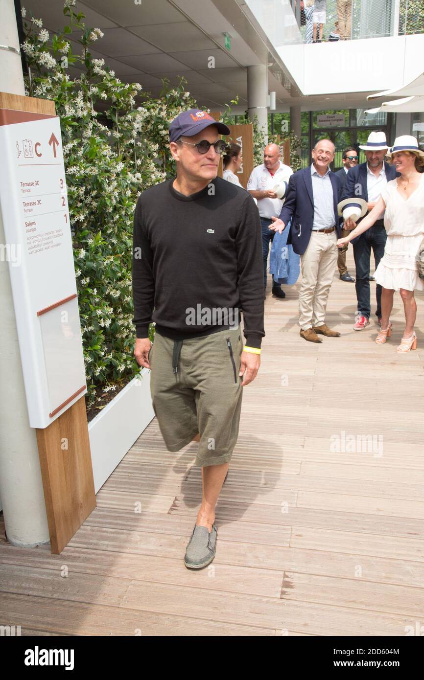 Woody Harrelson dans le village pendant le tennis ouvert à l'arène Roland-Garros le 10 juin 2018 à Paris, France. Photo de Nasser Berzane/ABACAPRESS.COM Banque D'Images