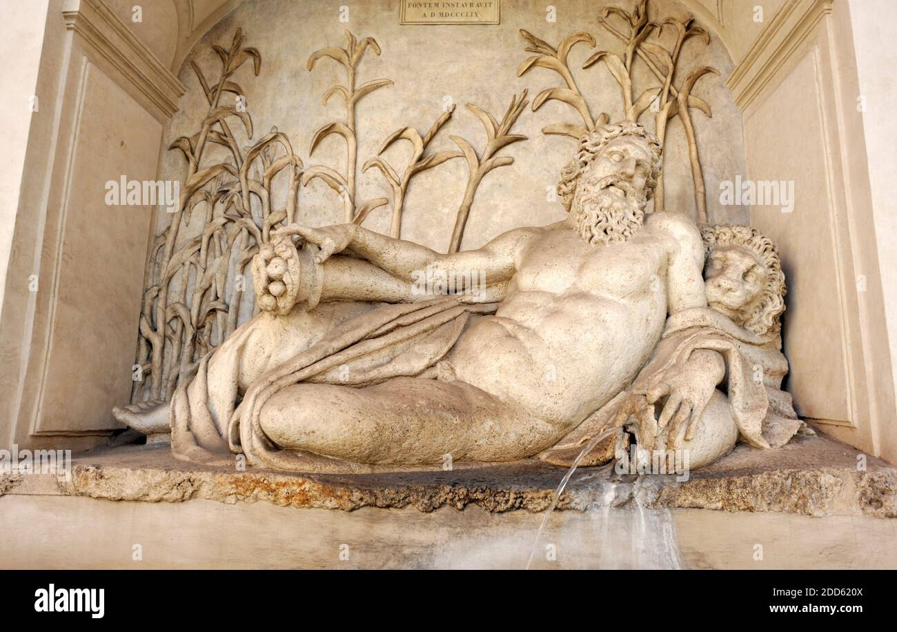 Italie, Rome, Quattro Fontane (quatre fontaines), fontaine de la rivière Aniene Banque D'Images