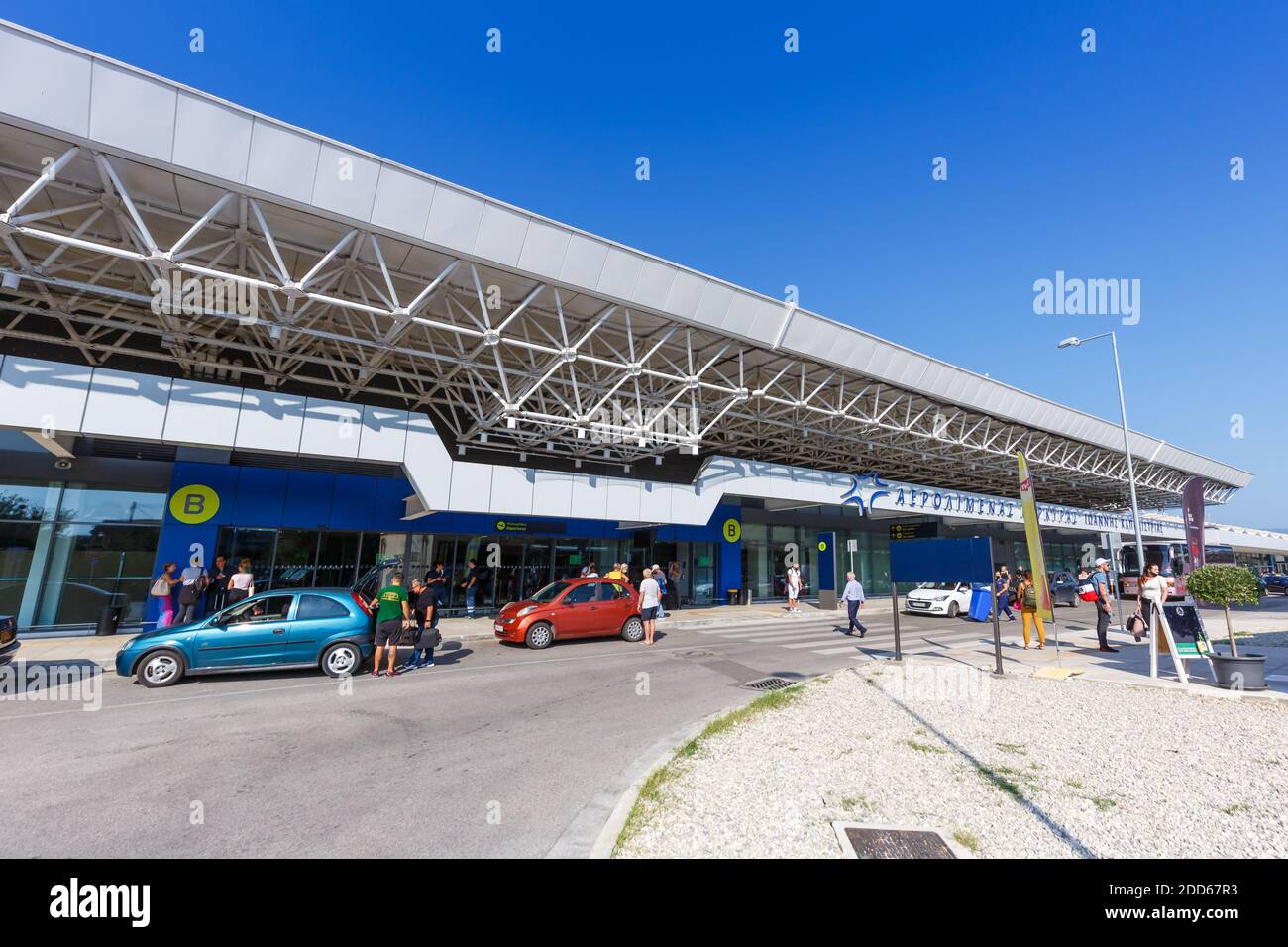 Corfou, Grèce - 20 septembre 2020 : aérogare de l'aéroport de Corfou en Grèce. Banque D'Images