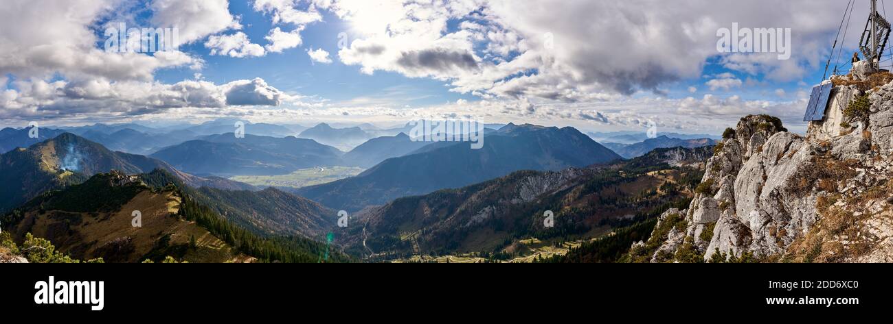 Vue panoramique depuis le sommet du mont Kampenwand Banque D'Images