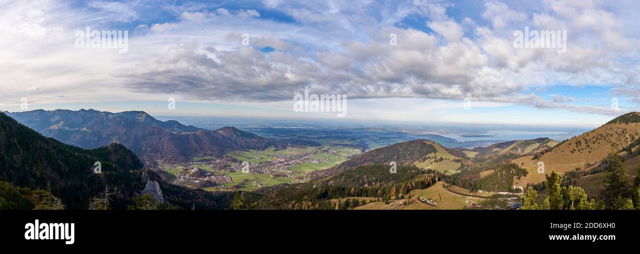 Vue panoramique depuis le sommet du mont Kampenwand Banque D'Images