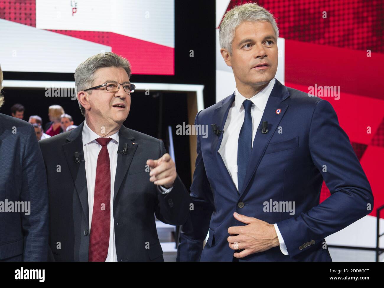 PORTRAIT des politiciens français - jean Luc Melenson et Laurent Wauquiez à Saint-Cloud le 17 mai 2018, avant un débat politique organisé par la chaîne de télévision France 2. Photo par ELIOT BLONDT/ABACAPRESS.COM Banque D'Images