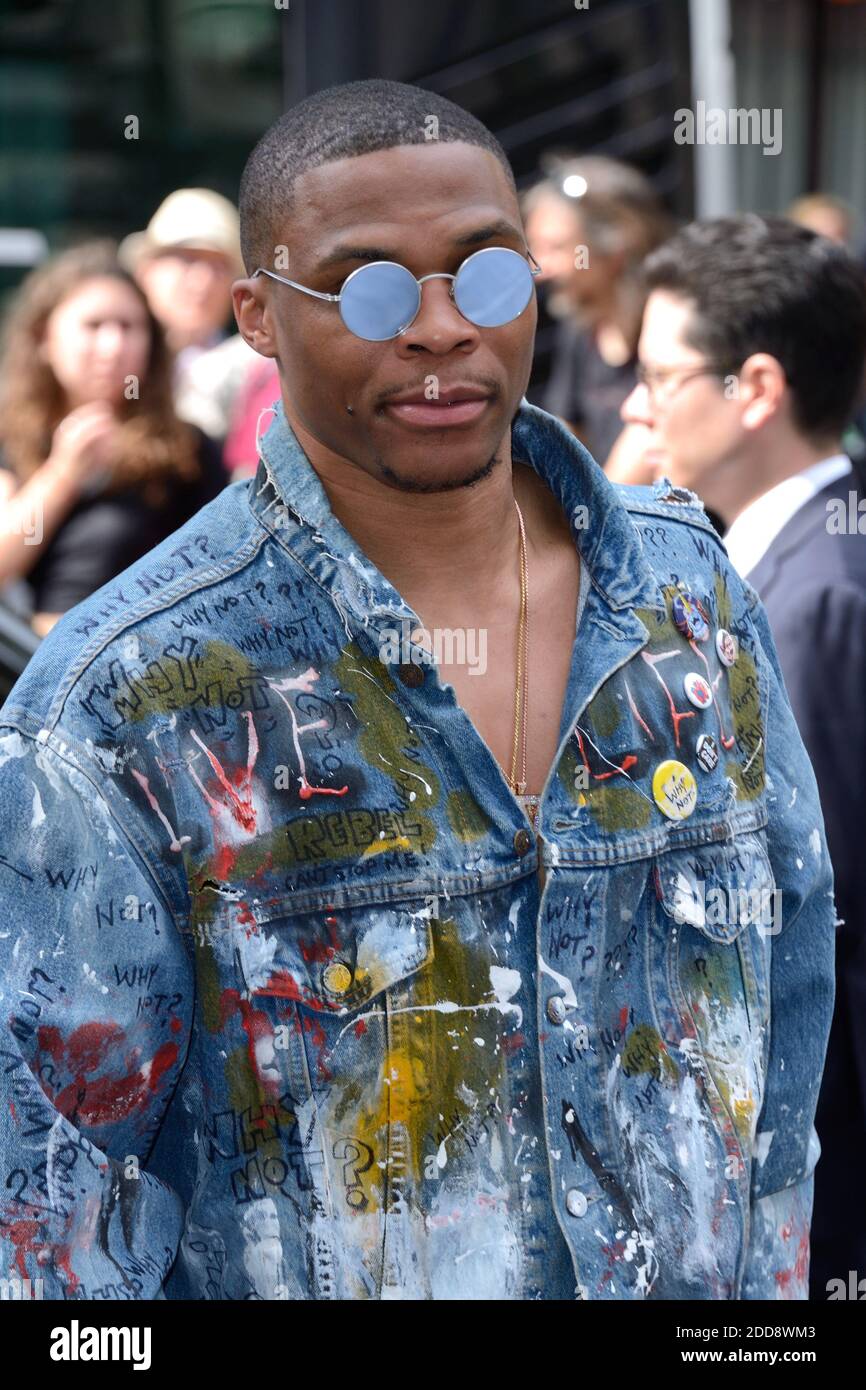 Russell Westbrook participe au spectacle Dior Homme Printemps été 2019 dans  le cadre de la semaine de la mode de Paris à la Garde nationale à Paris,  France, le 22 juin 2018.