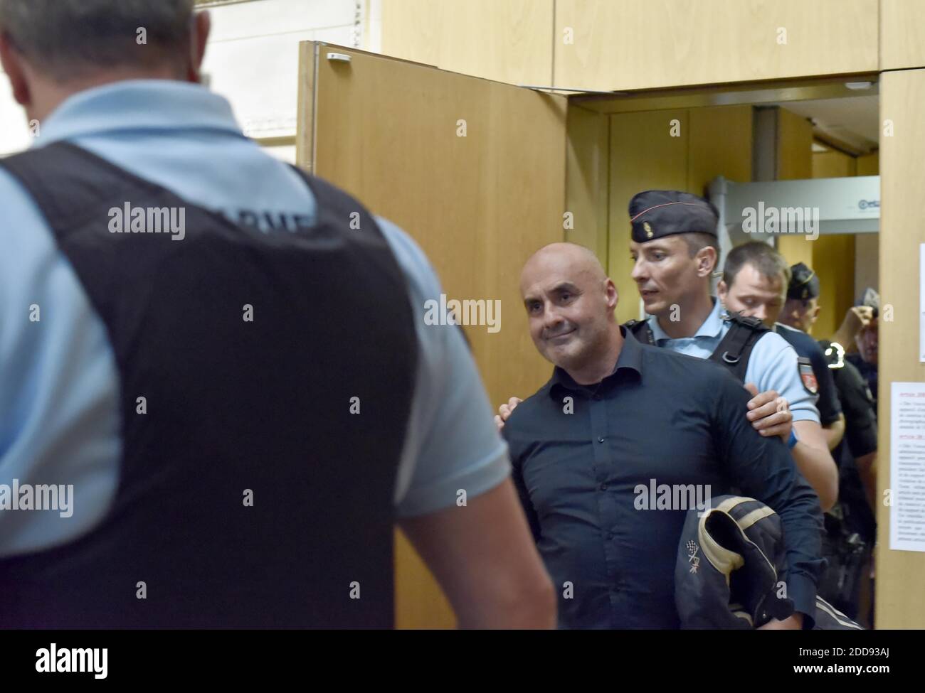 Serge Ayoub quitte le palais de justice de Paris le 10 septembre 2018 à Paris, lors du procès de trois militants d'extrême droite impliqués dans la mort de Clément Meric. Clément Meric a été tué en 2013 après avoir été battu dans un affrontement dans une zone commerçante animée entre des militants d'extrême droite et antifascistes. Photo de Patrice Pierrot/avenir Pictures/ABACAPRESS.COM Banque D'Images