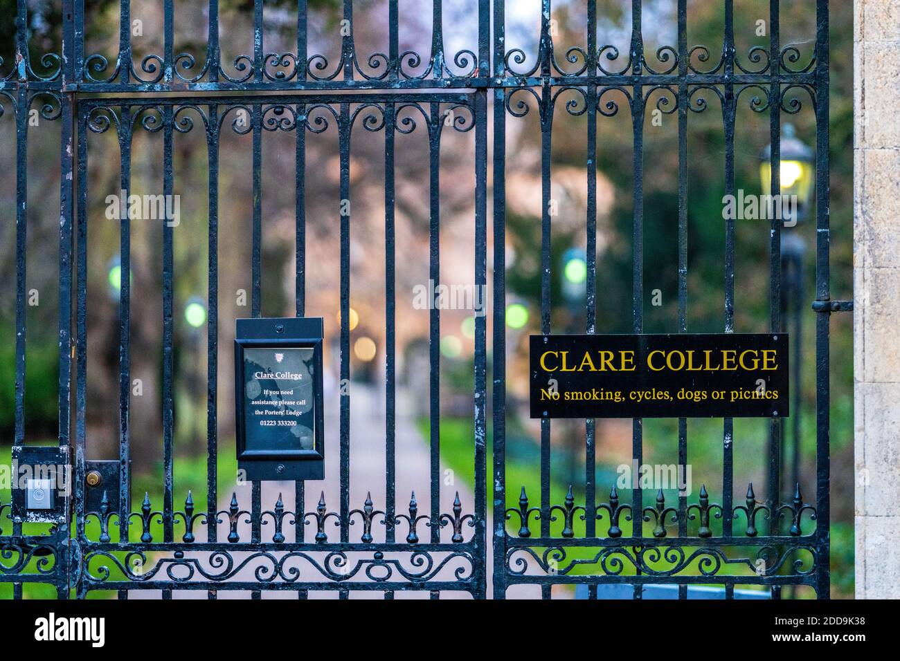 Clare College Cambridge University - porte d'entrée du Clare College, qui fait partie de l'Université de Cambridge, fondée en 1326. Banque D'Images