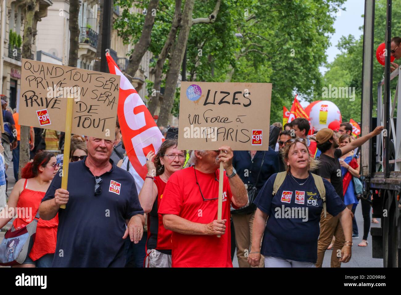 Manifestation à l'initiative de 65 associations et organisations, dont la France indépendante et la CGT Maree populaire à Paris, France, le 26 mai 2018. Photo de Nicolas Joubert /ABACAPRESS.COM Banque D'Images