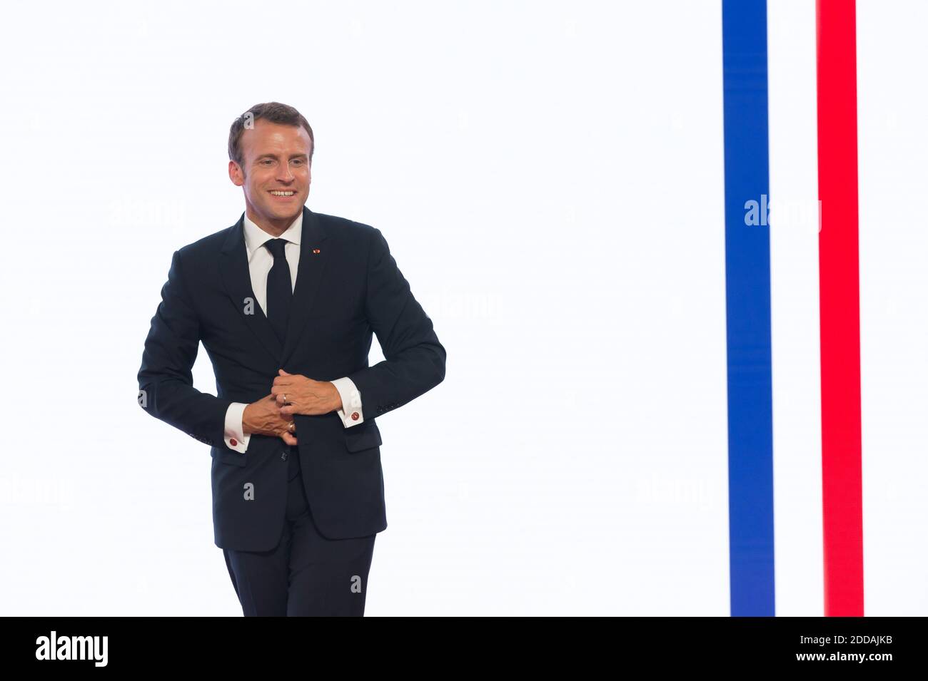 Le président français Emmanuel Macron et son conseiller spécial culturel et animateur de télévision français Stephane Bern en compagnie de Brigitte Macron et de la ministre française de la Culture et de la communication Françoise Nyssen assistent à une conférence pour présenter un plan de préservation des sites d'héritage à l'Elysée à Paris, en France, le 31 mai 2018. Photo de Jacques witt/pool/ABACAPRESS.COM Banque D'Images