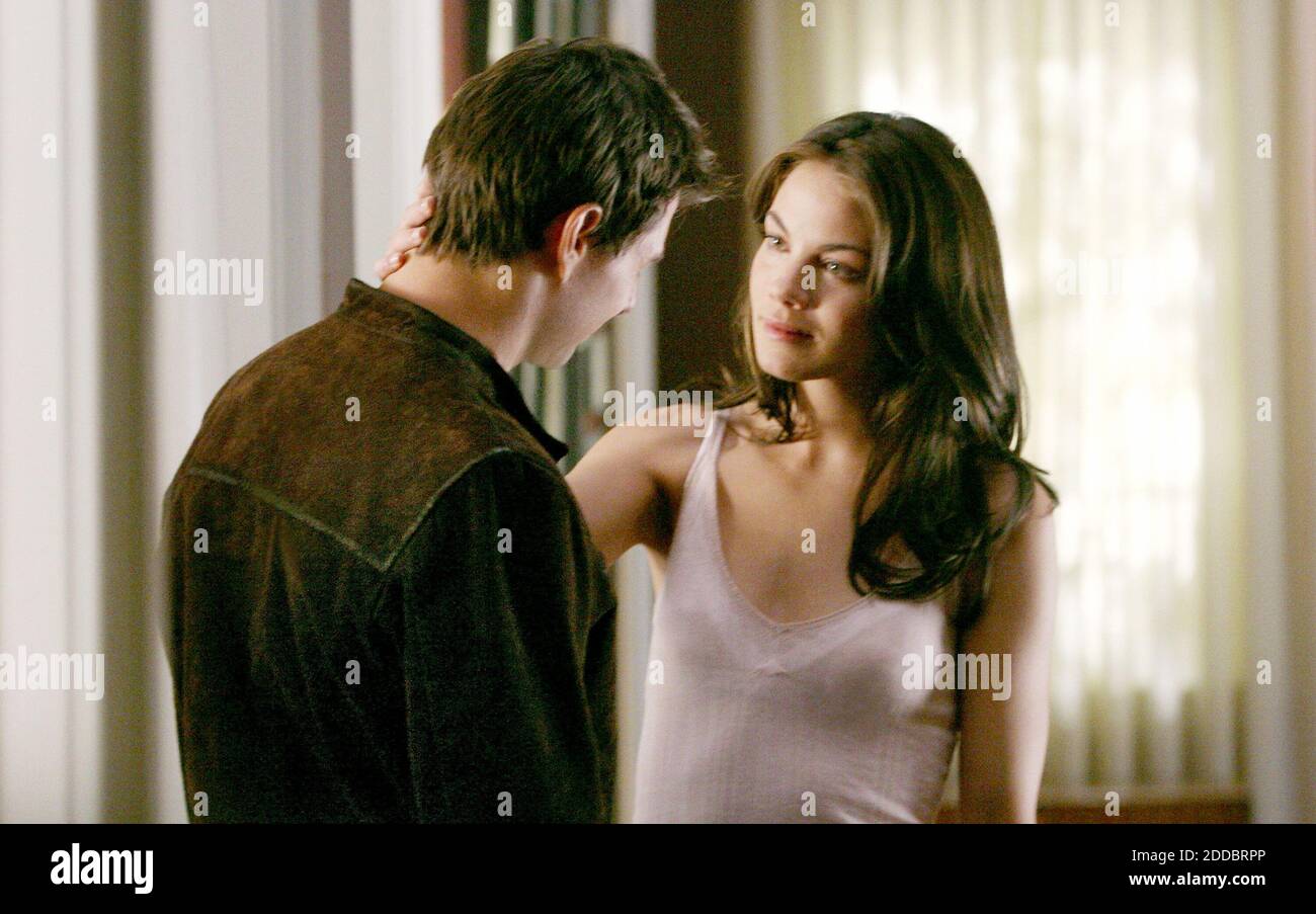 PAS DE FILM, PAS DE VIDÉO, PAS de TV, PAS DE DOCUMENTAIRE - Ethan Hunt (Tom Cruise) a quitté, avec la femme la plus importante dans sa vie, Julia (Michelle Monaghan) dans 'la mission: Impossible III'. Photo de piscine via KRT/ABACAPRESS.COM Banque D'Images