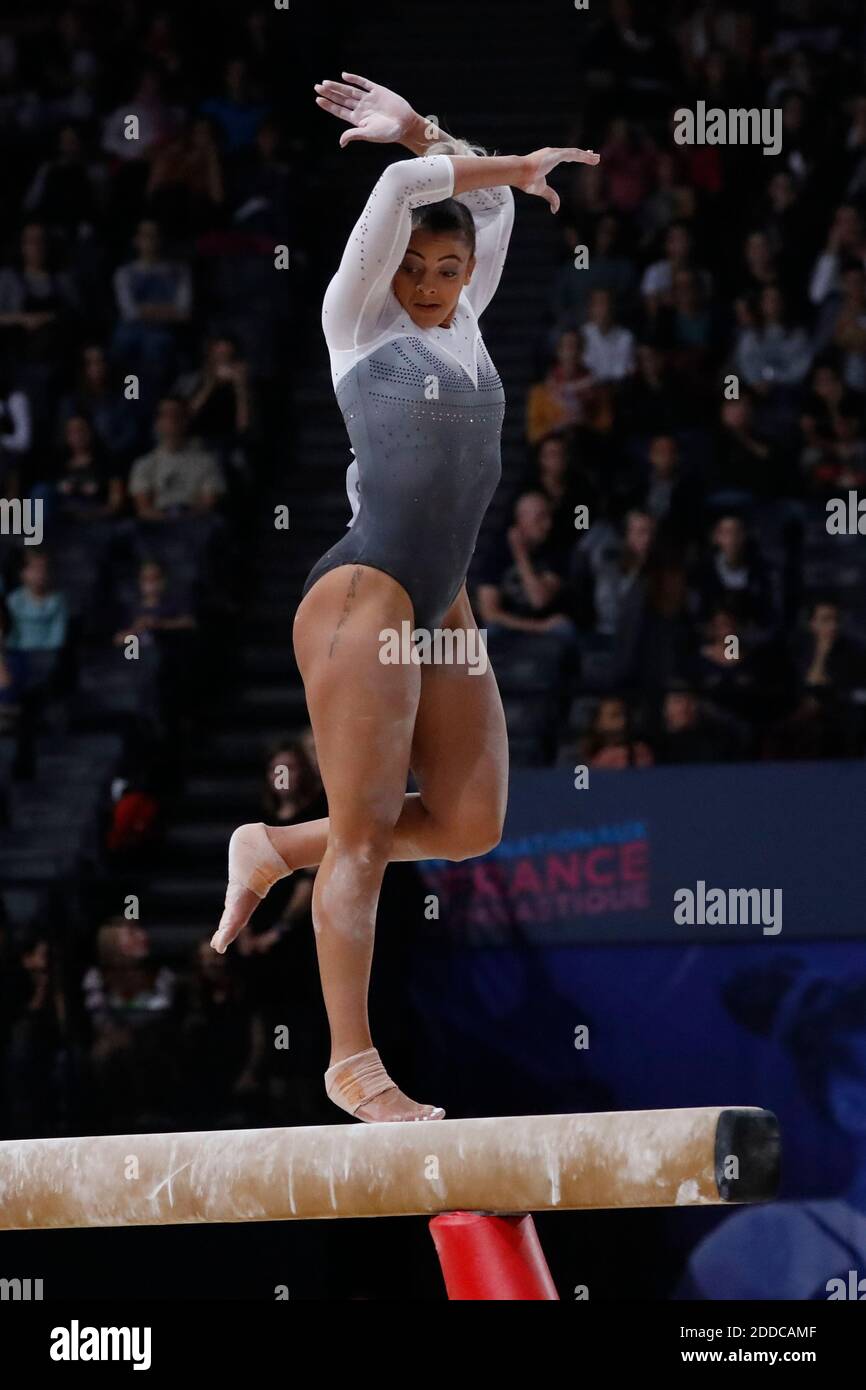 Elissa Downie au Royaume-Uni lors de la coupe du monde de gymnastique  artistique à Accor Arena, Paris, France, le 28 septembre 2018. Photo de  Henri Szwarc/ABACAPRESS.COM Photo Stock - Alamy