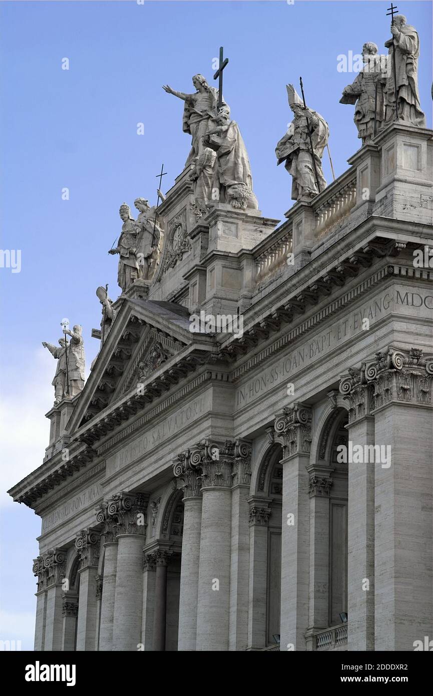 Roma, ROM, Italie, Italien; Archibasilique Saint-Jean-Latran - façade; Lateranbasilika - Fassade; Bazylika św. Jana na Lateranie - fasada; 拉特朗圣若望大殿 Banque D'Images