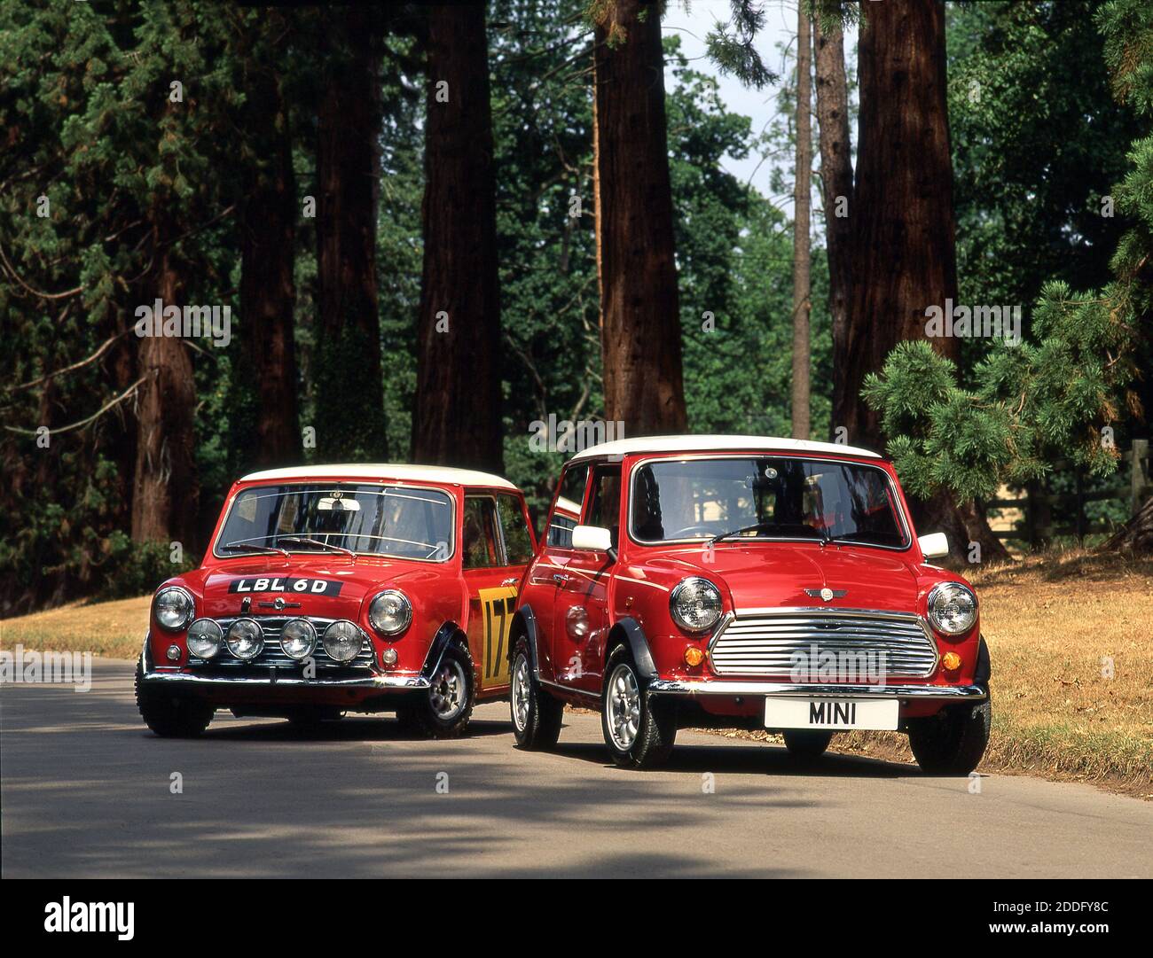 1966 mini cooper 1275 fonctionne voiture de rallye Banque de ...