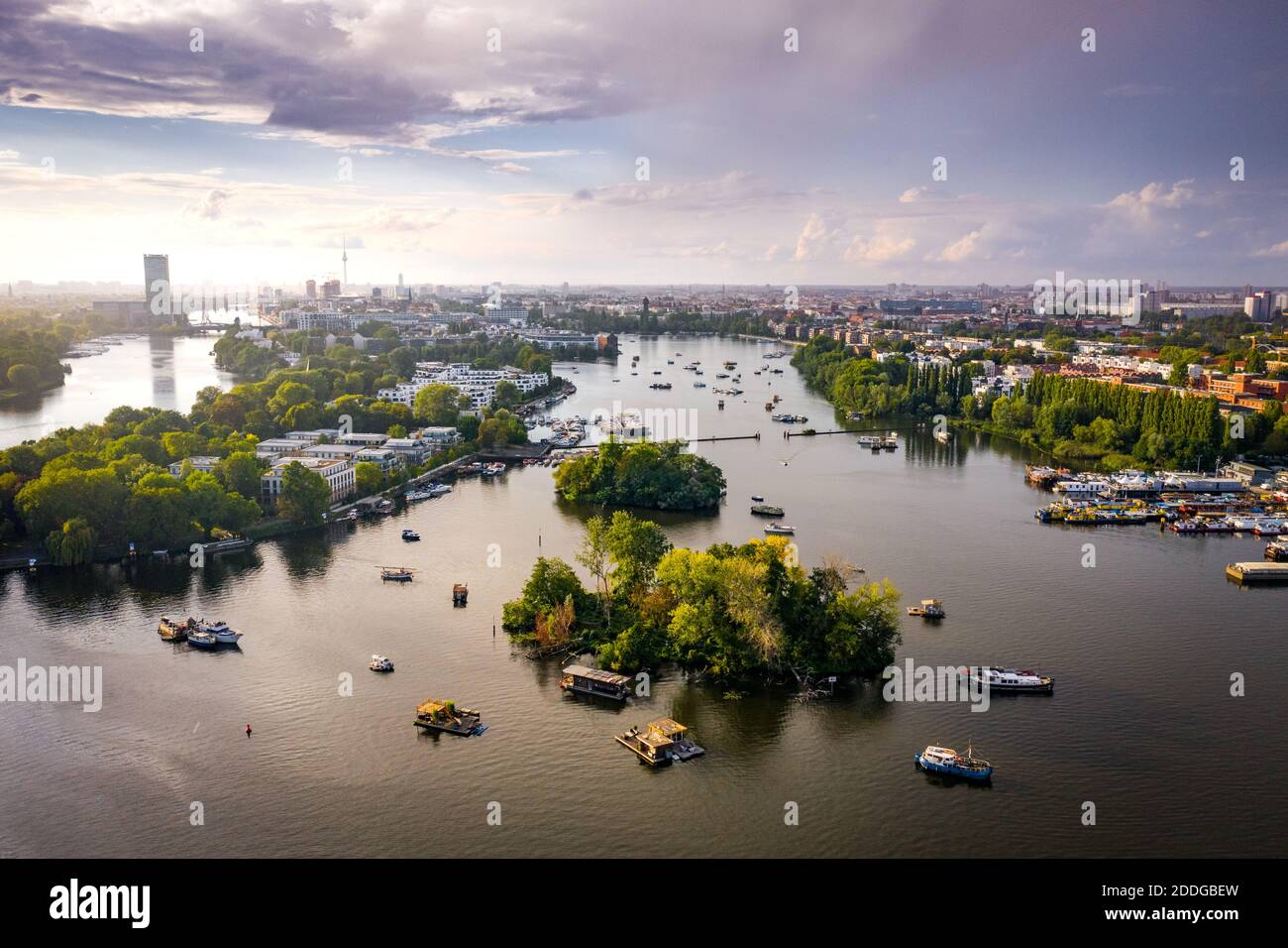 vue aérienne sur la ville de berlin et la rivière Banque D'Images