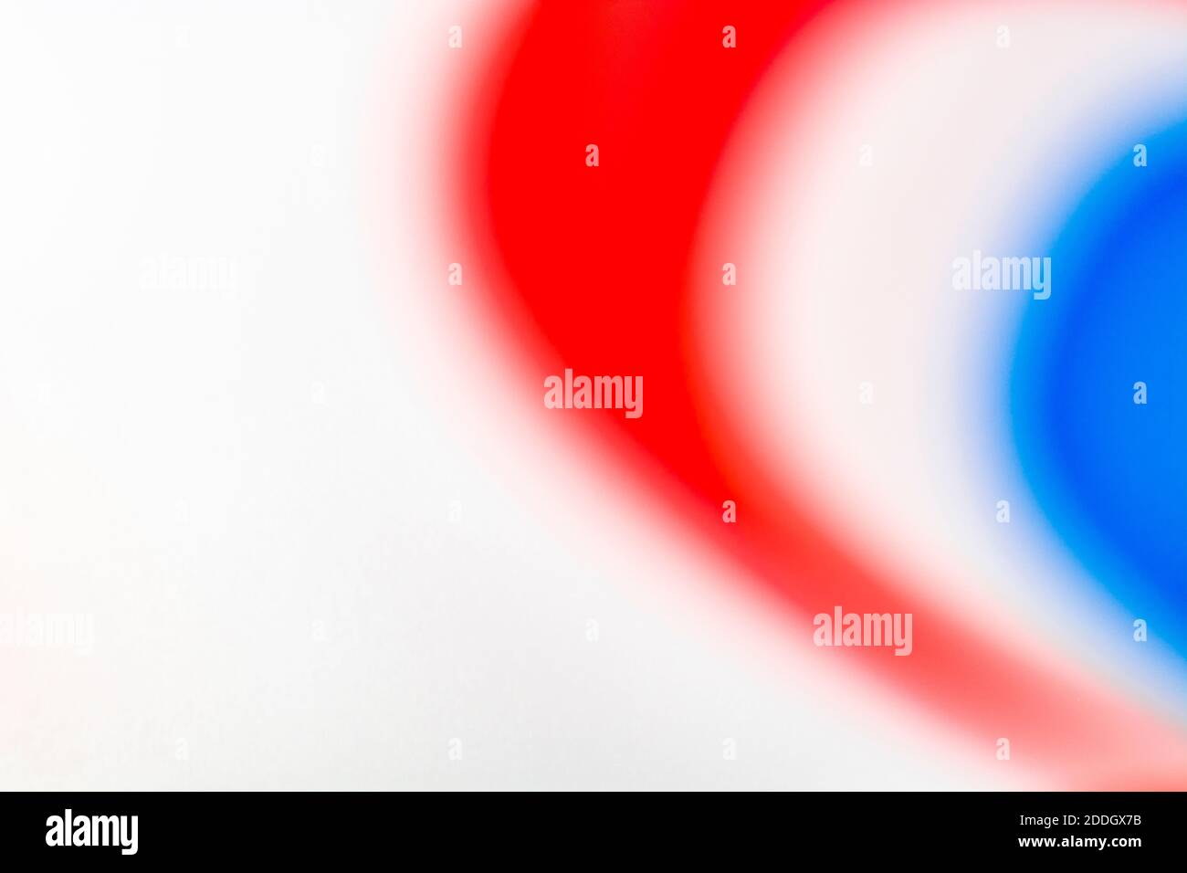 Flou abstrait coloré de lignes et de formes incurvées. Par manque de clarté, maladie mentale, ne pas penser droit, émeute de couleur, science-fiction, hyperloop Banque D'Images