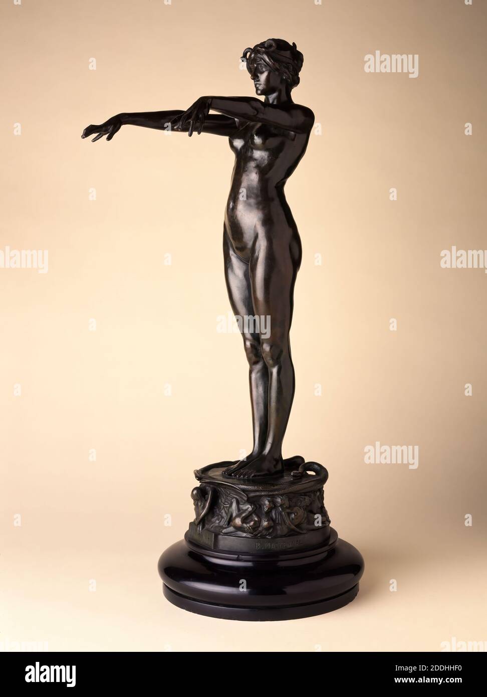 CIRCE, 1893 sculpture en bronze Sir Edgar Bertram Mackennal (d. 1931), mythologie grecque, Sculpture, Métal, Bronze, dieux grecs, déesses Banque D'Images