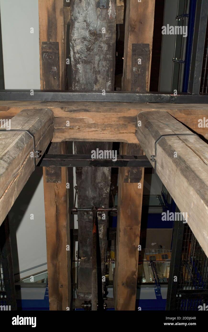 Old Smethwick Canal Pump Engine, 1779 makers : Matthew Boulton et James Watt, le moteur Smethwick a été installé près de Birmingham et a été mis en service en mai 1779. Birmingham Science Museum, c'est le plus vieux moteur à vapeur en service au monde. À l'origine, il s'agissait de l'un des deux moteurs à vapeur utilisés pour pomper l'eau jusqu'au sommet de 491 pieds (150 m) du canal de la BCN Old main Line (canal de Birmingham) à Smethwick, non loin de la Soho Foundry où il a été fabriqué., Science et Industrie, Manufacturers, Engine, Birmingham histoire Banque D'Images