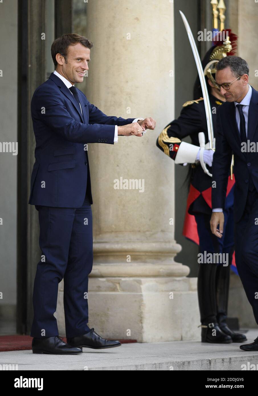 Le président français Emmanuel Macron se présente au palais de l'Elysée à Paris, en France, le 10 juillet 2019. Photo par Eliot Blondt/ABACAPRESS.COM Banque D'Images