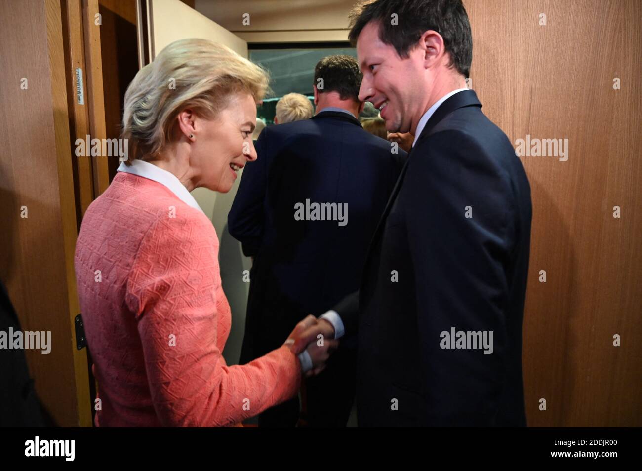 FX Bellamy avec Ursula von der Leyen - Une alliance surprenante à Strasbourg