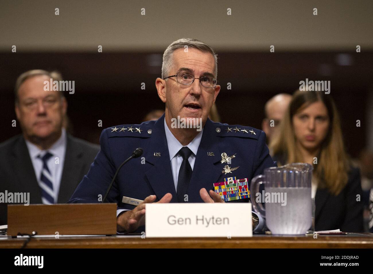 Le général de la Force aérienne John Hyten, qui est nommé vice-président des chefs d'état-major interarmées, témoigne devant le Comité sénatorial américain sur les services armés lors de son audition de confirmation à Capitol Hill, à Washington D.C., aux États-Unis, le 30 juillet 2019. Photo de Stefani Reynolds/CNP/ABACAPRESS.COM Banque D'Images