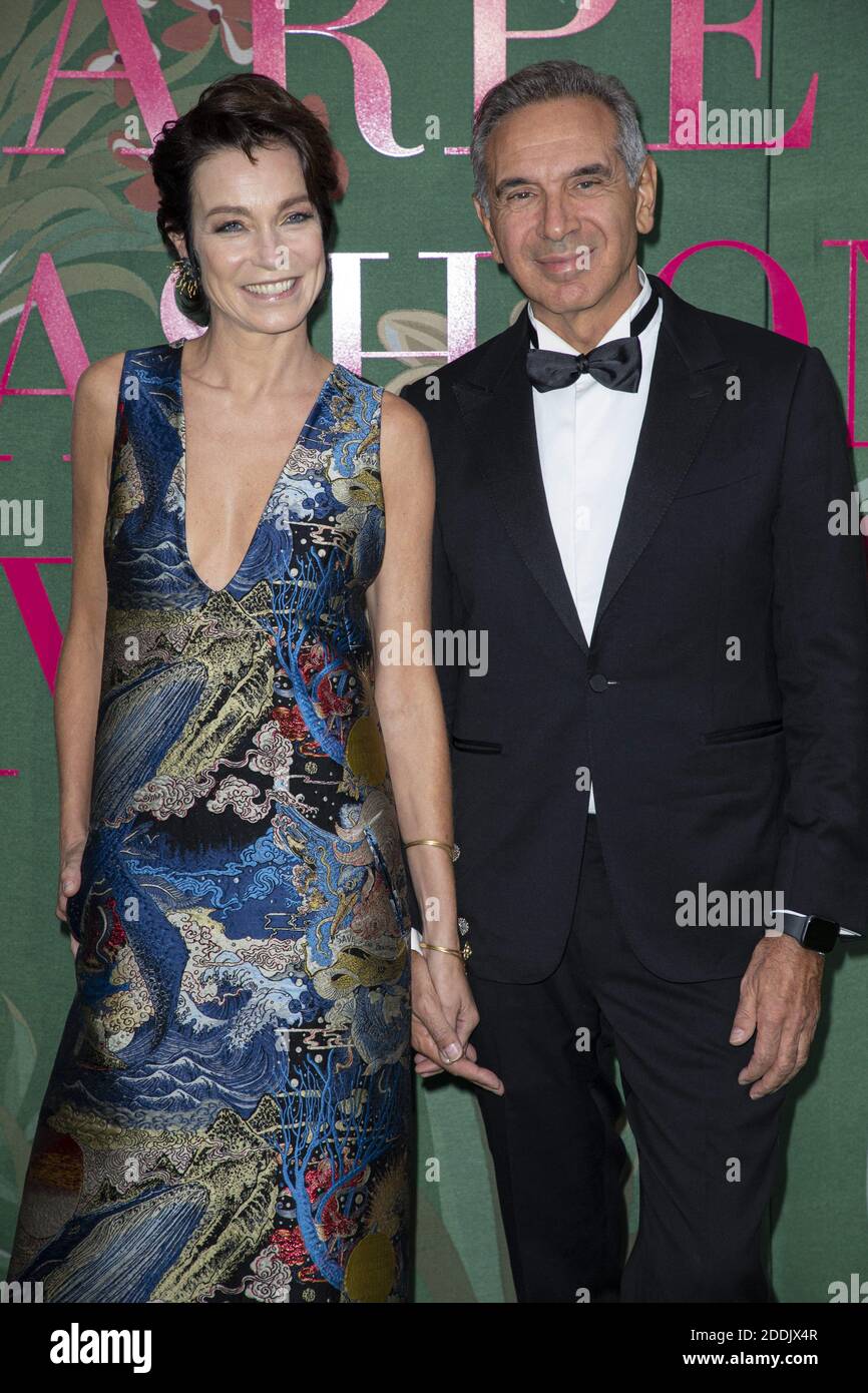 Stefania Rocca et Carlo Capasa (Président de la Chambre italienne de la mode) assistent aux Green Carpet Fashion Awards lors de la semaine de la mode Printemps/été 2020 de Milan le 22 septembre 2019 à Milan, Italie. Photo de Marco Piovanotto/ABACAPRESS.COM Banque D'Images