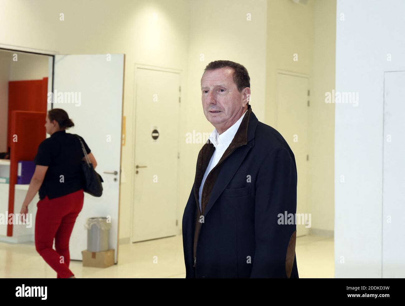 Pierre Botton a jugé pour abus de biens au tribunal de Paris, France, le 12 juillet 2019. Pour avoir déversé des dons à l'association contre la récidive qu'il a fondée. L'homme d'affaires Pierre Botton au tribunal pour violation de la confiance, fraude, abus de biens d'entreprise, contrefaçon et usage de faux et de blanchiment. Photo de Patrice Pierrot/avenir Pictures/ABACAPRESS.COM Banque D'Images