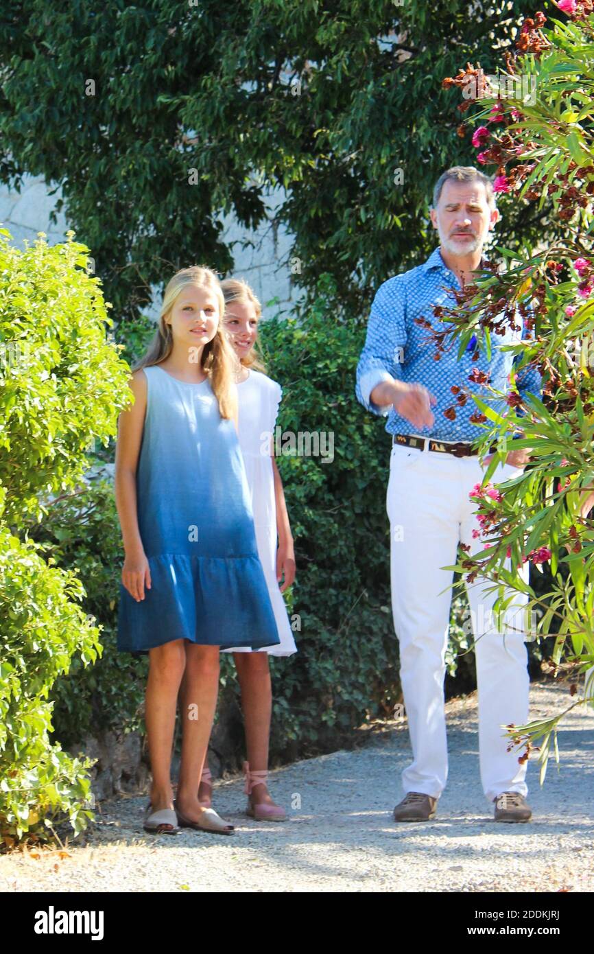 Le roi espagnol Felipe VI et la reine Letizia avec la princesse Leonor et le bébé Sofia de Borbon lors de la visite de la Casa Museo son Marroig à Palma de Majorque, Espagne, le 08 août 2019. Photo de Cordone/ABACAPRESS.COM Banque D'Images