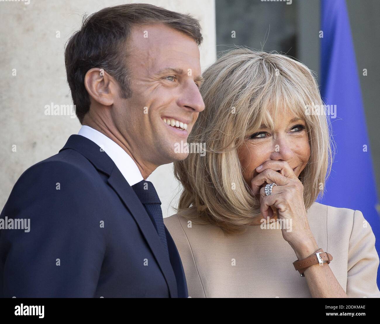 Le président français Emmanuel Macron et sa femme Brigitte Macron à l'Elysée Palace à Paris le 22 août 2019. Photo par Eliot Blondt/ABACAPRESS.COM Banque D'Images