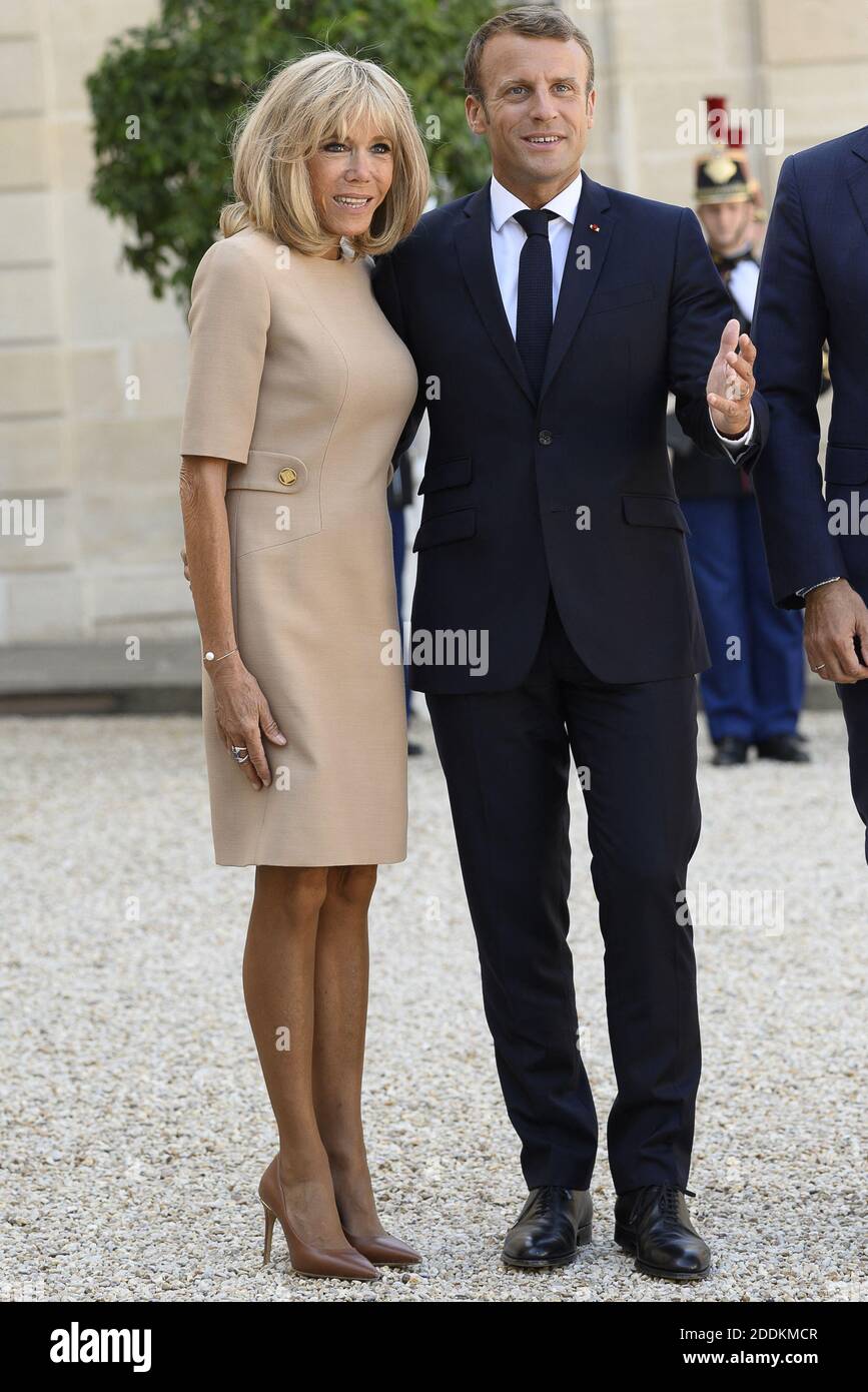 Le président français Emmanuel Macron et sa femme Brigitte Macron à l'Elysée Palace à Paris le 22 août 2019. Photo par Eliot Blondt/ABACAPRESS.COM Banque D'Images
