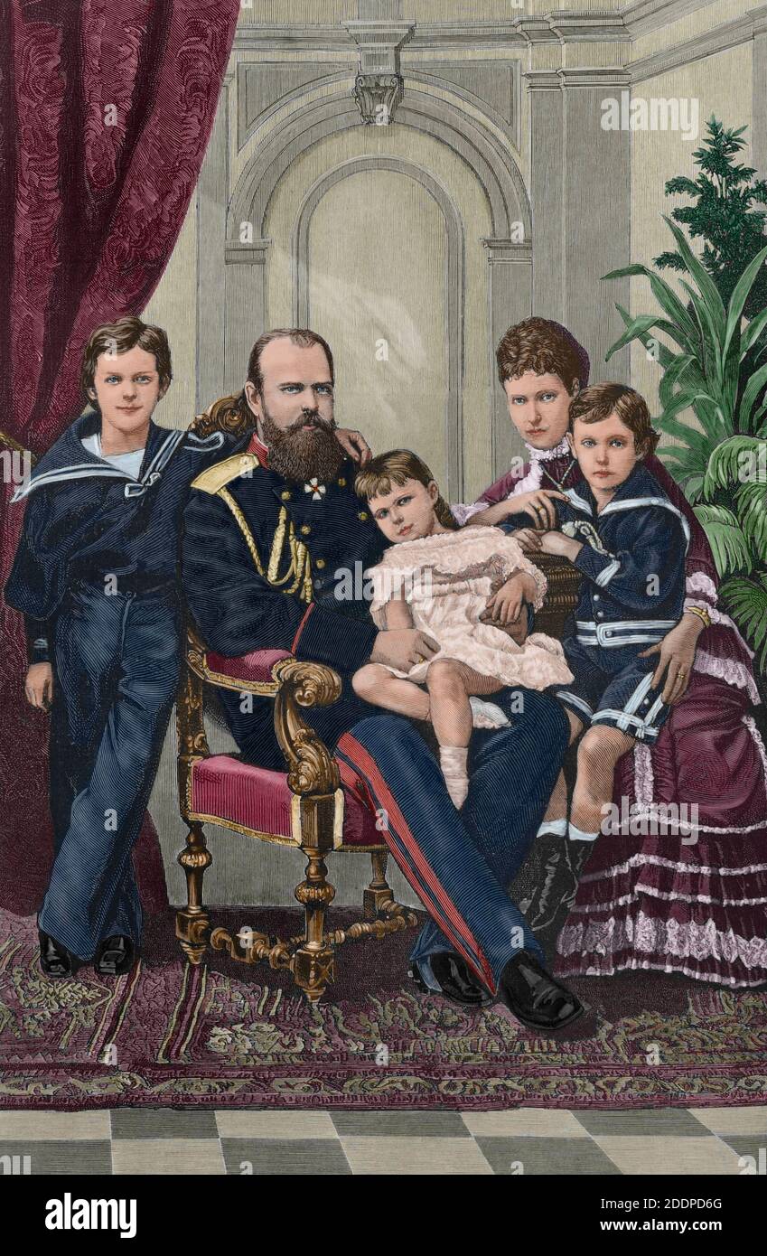 Rusia. El ZAR Alejandro III de Rusia (1845-1894) junto a su esposa la Zarina María Fiódorovna Románova (Dagmar de Dinamarca) (1847-1928). De izquierda a derecha; Nicolás Aleksándrovich Románov (futuro Nicolás II), Xenia Aleksándrovna de Rusia (Gran Duquesa de Rusia) (1875-1960) et Jorge Aleksándrovich Románov (Gran Duque) (1871-1899). Grabado. La Ilustración Española y Americana,8 de abril de 1881. Coloreado. Banque D'Images