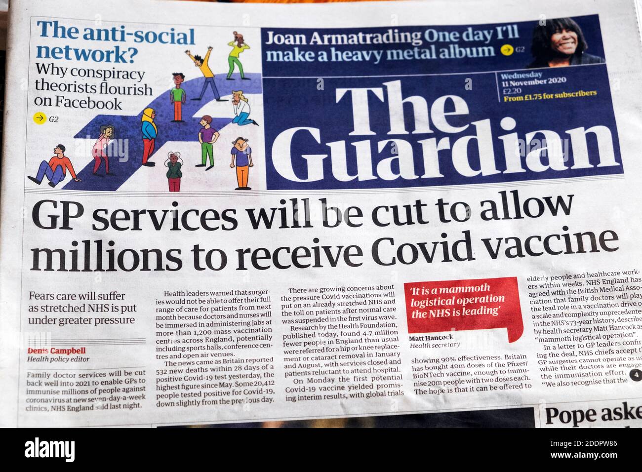 « les services GP seront réduits pour permettre à des millions de personnes de recevoir Covid vaccine fait la une des journaux Londres Angleterre Royaume-Uni 2020 Banque D'Images