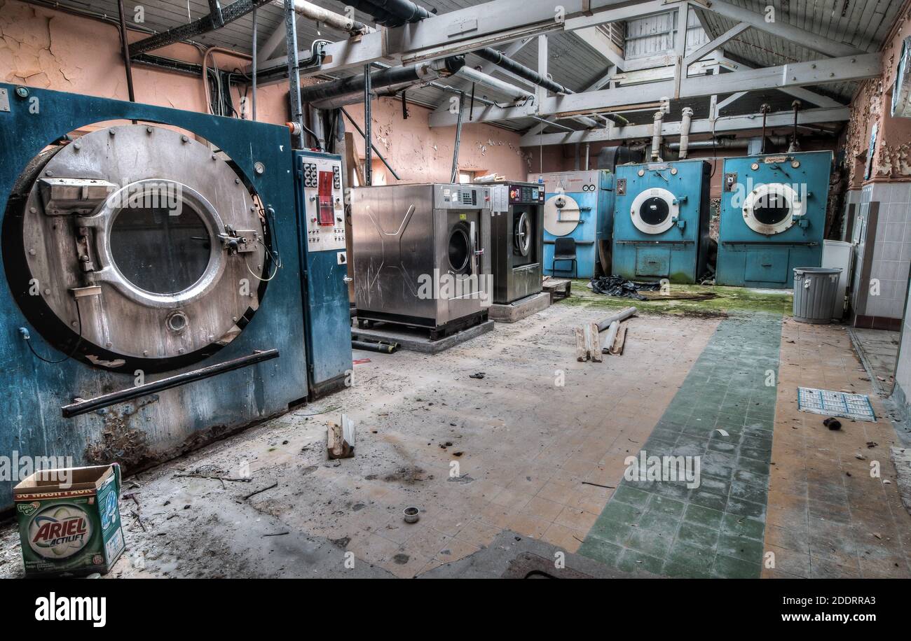 La buanderie de l'asile. Des images DE CREEPY ont révélé l'asile irlandais infâme qui a torturé les homosexuels et traité les malades mentaux avec la lobotomie Banque D'Images