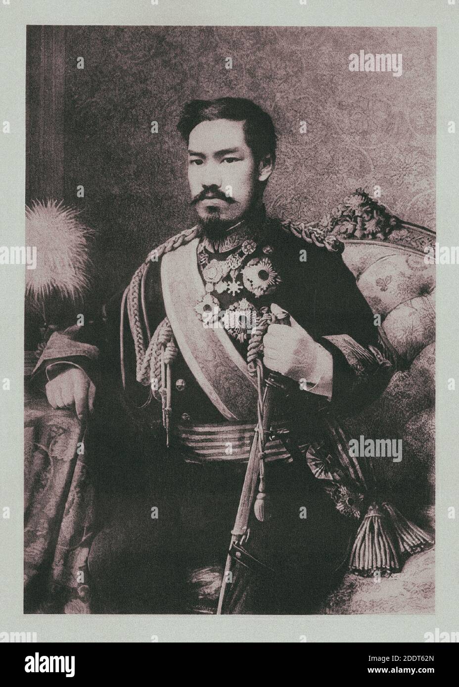 Photo antique de l'empereur Meiji. L'empereur Meiji (Meiji-tenno, 1852 – 1912), aussi appelé Meiji le Grand (Meiji-taitei), ou Meiji le bon (Meiji-seitei) Banque D'Images