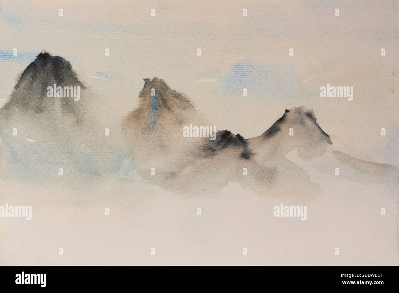 arrière-plan aquarelle dans des montagnes de style chinois classique dans un brouillard Banque D'Images