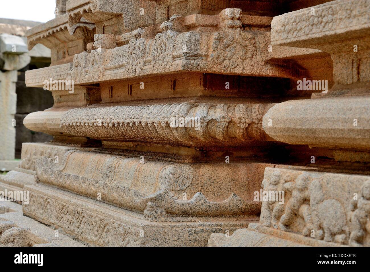 Vue partielle d'origine hazara Rama Temple, Hampi, Karnataka, Inde Banque D'Images