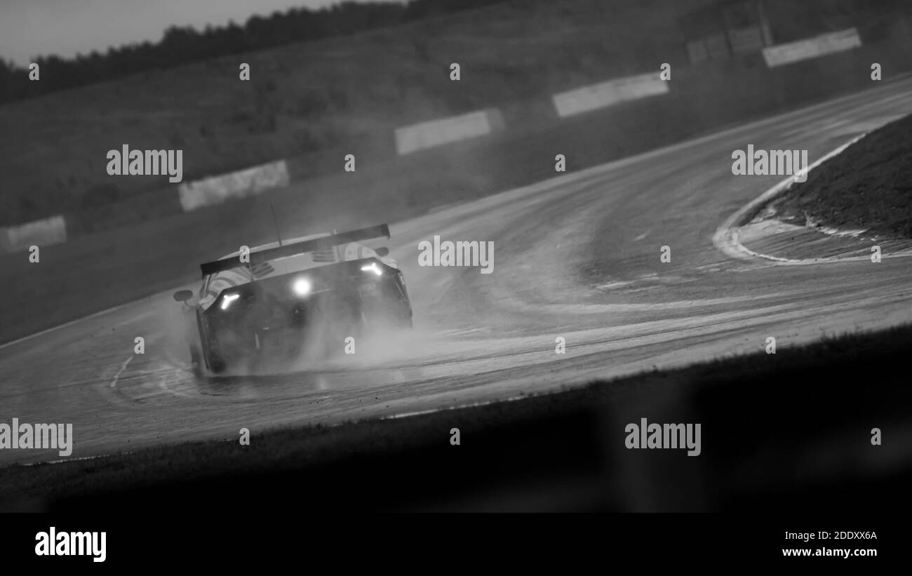 Piste de voiture de course Banque d'images noir et blanc - Alamy