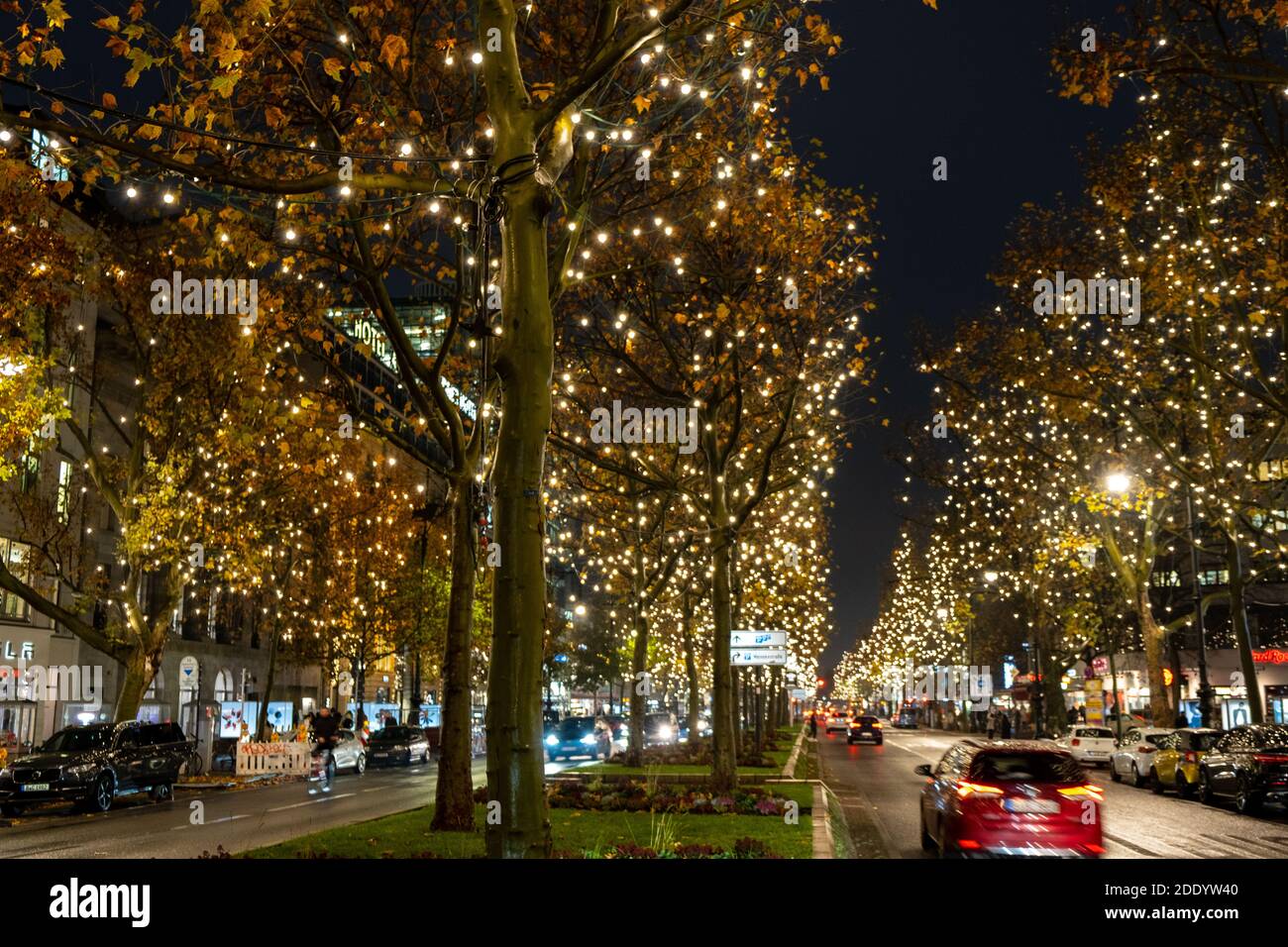 Illuminations de Noël sur le boulevard Kurfürstendamm, Berlin Banque D'Images