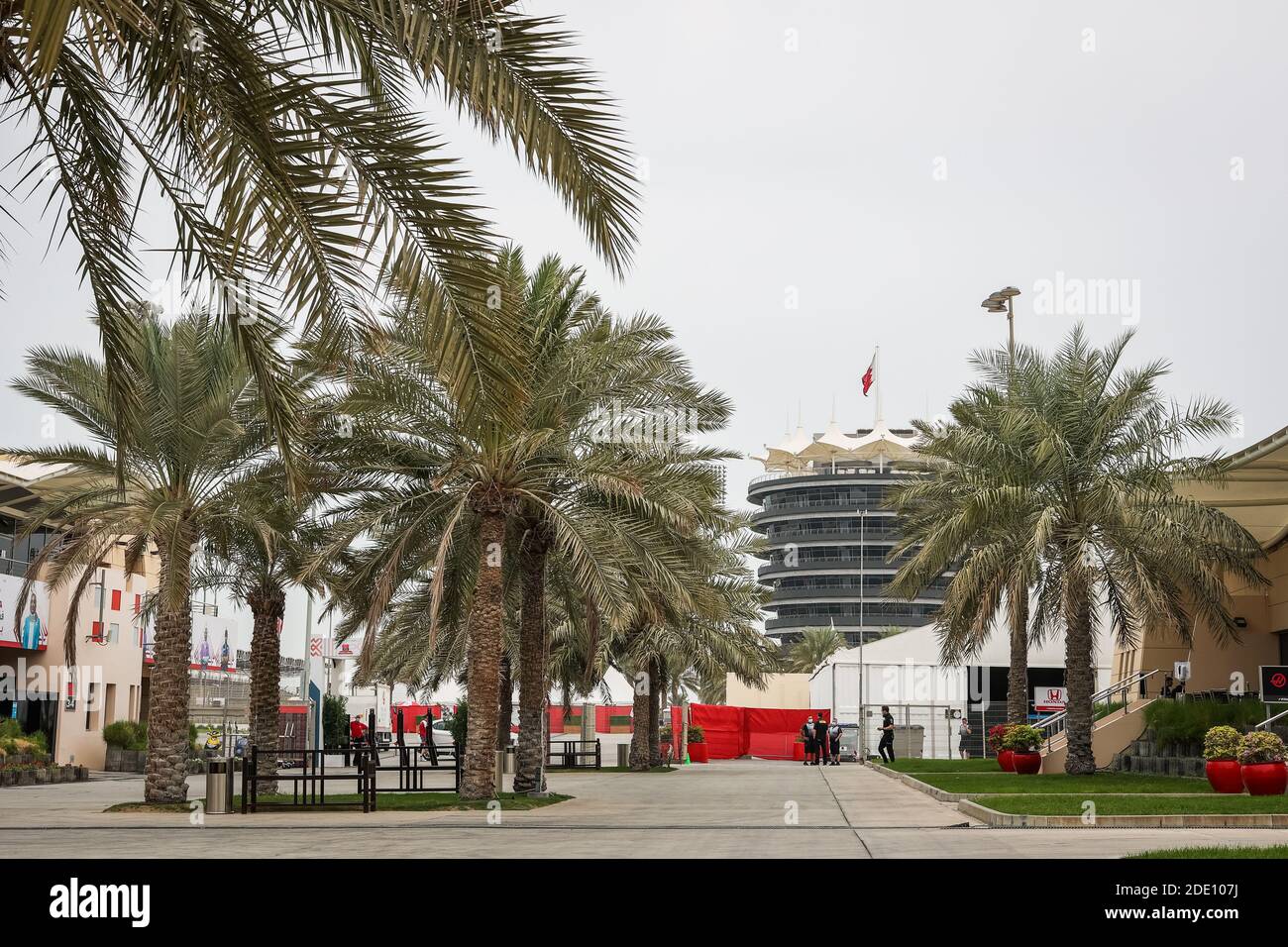 Sakhir, Bahreïn. 27 novembre 2020. Paddock pendant la Formule 1 Gulf Air Bahreïn Grand Prix 2020, du 27 au 29 novembre 2020 sur le circuit international de Bahreïn, à Sakhir, Bahreïn - photo Antonin Vincent/DPPI/LM crédit: Gruppo Editoriale LiveMedia/Alay Live News Banque D'Images