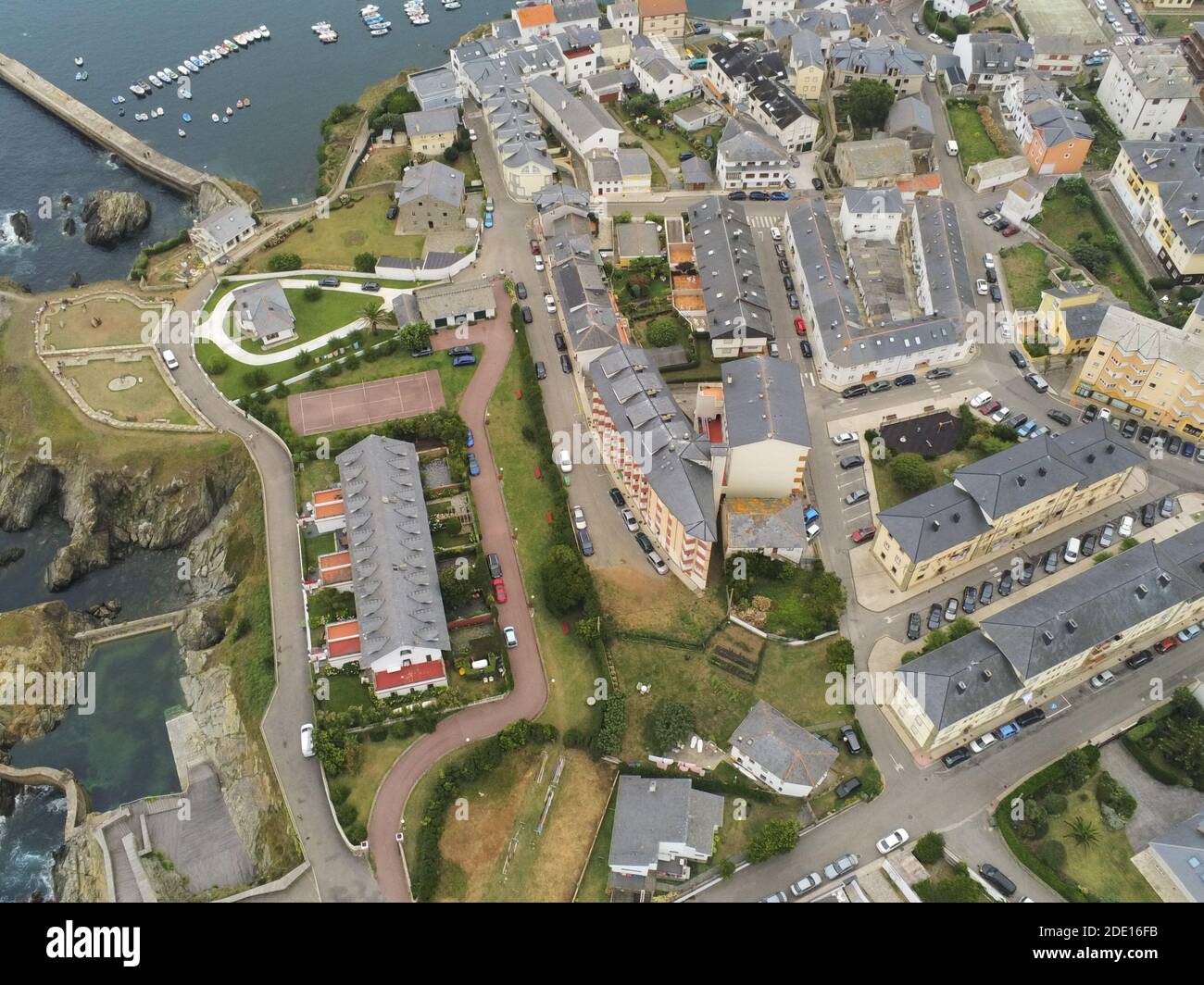 Une vue aérienne de la municipalité de Tapia de Casariego dans Asturies, Espagne Banque D'Images