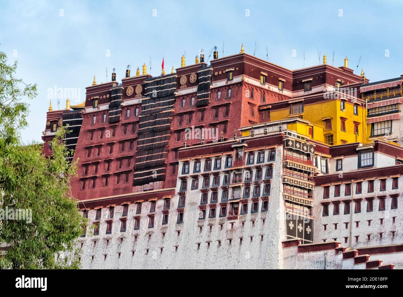 Palais Potala (site classé au patrimoine mondial de l'UNESCO), Lhassa, Tibet, Chine Banque D'Images