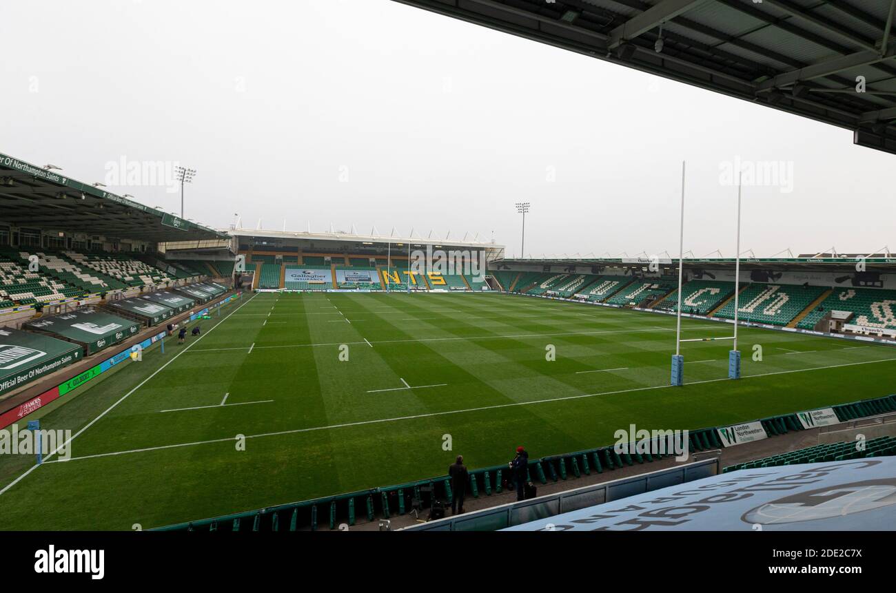 28 novembre 2020 ; Franklin Gardens, Northampton, East Midlands, Angleterre ; Premiership Rugby Union, Northampton Saints versus Harlequins ; vue générale du stade avant le match vide en raison de la pandémie Banque D'Images