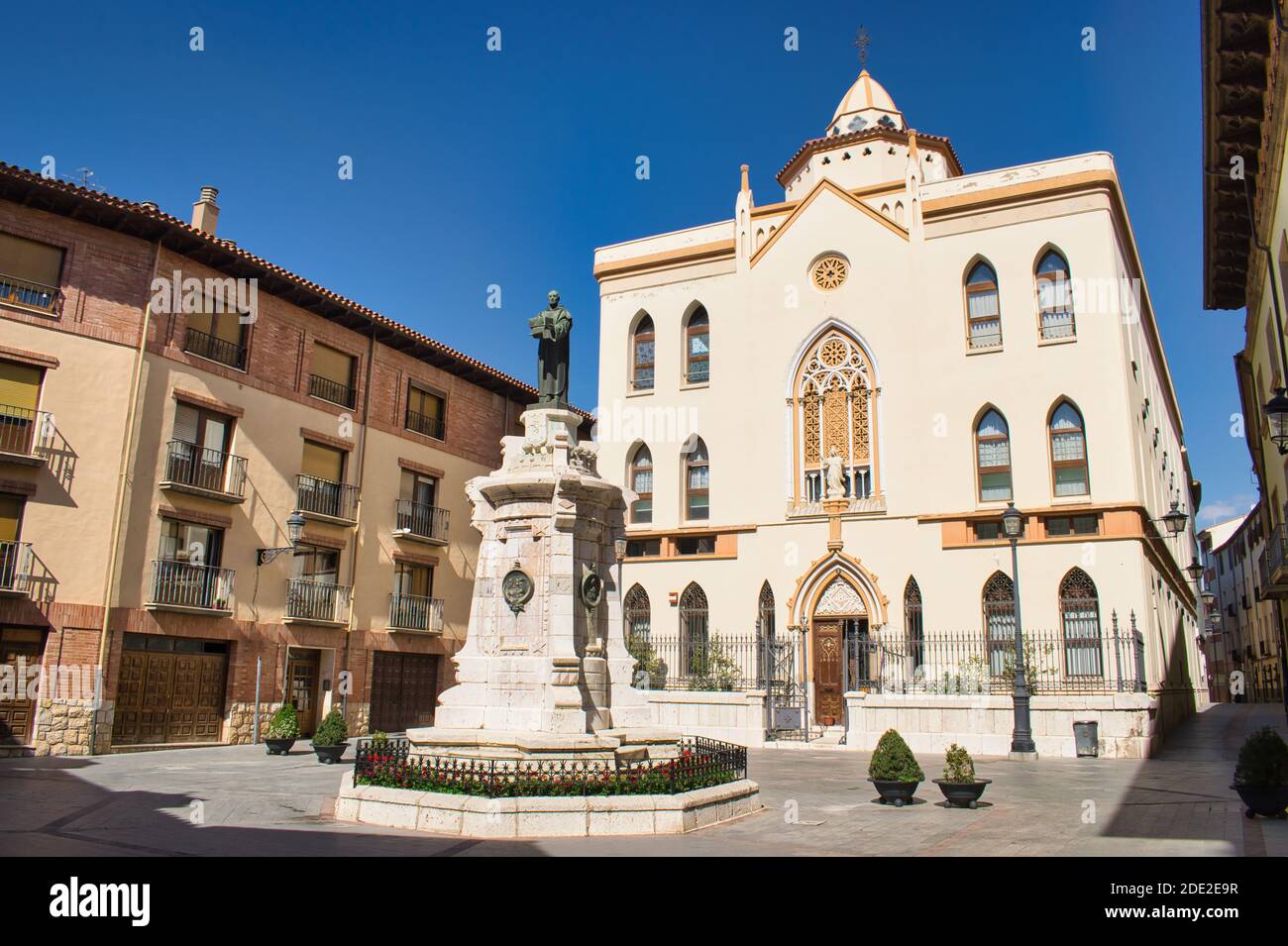 Place de la vénérable Frances de Aranda et résidence du coeur sacré de Jésus à Teruel, Espagne Banque D'Images