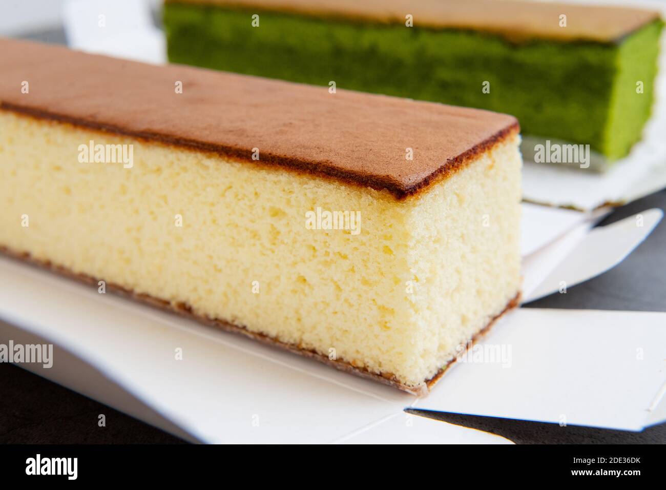 Gateau De Savoie Au Matcha Et Au Miel Gateau De Castella Gateau De Savoie Japonais Photo Stock Alamy Gateau De Savoie Au Matcha Et Au Miel Gateau De Castella Gateau De Savoie Japonais Photo Stock Alamy