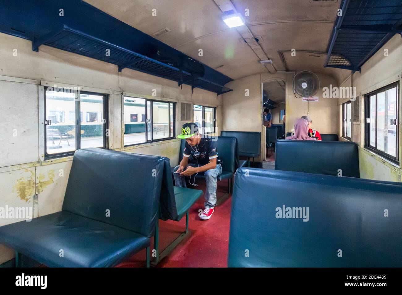 Voyage en train à Kota Kinabalu, Malaisie via le chemin de fer de l'État de Sabah Banque D'Images