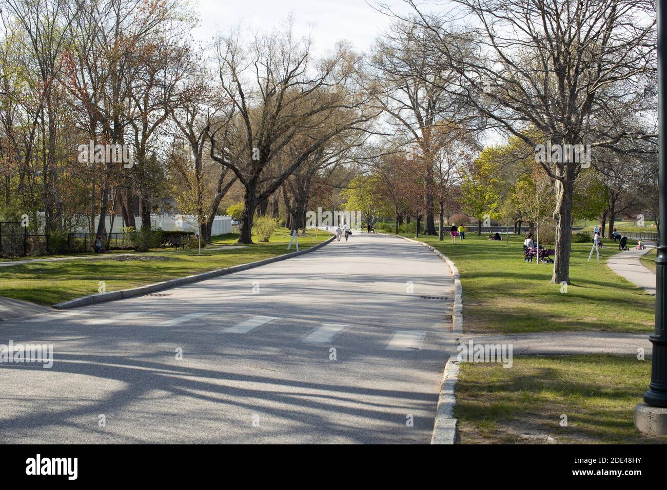 Swasey Parkway a été créé pour embellir le centre-ville d'Exeter. Il a remplacé les anciennes quais et les entrepôts le long de la rivière Squamscott. Il court le long de la rivière avec Banque D'Images
