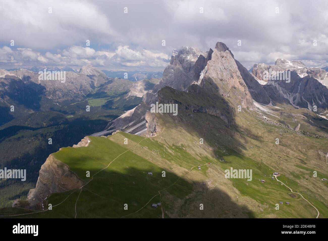 Vue aérienne, Seceda, Sankt Ulrich, Tyrol du Sud, Italie Banque D'Images