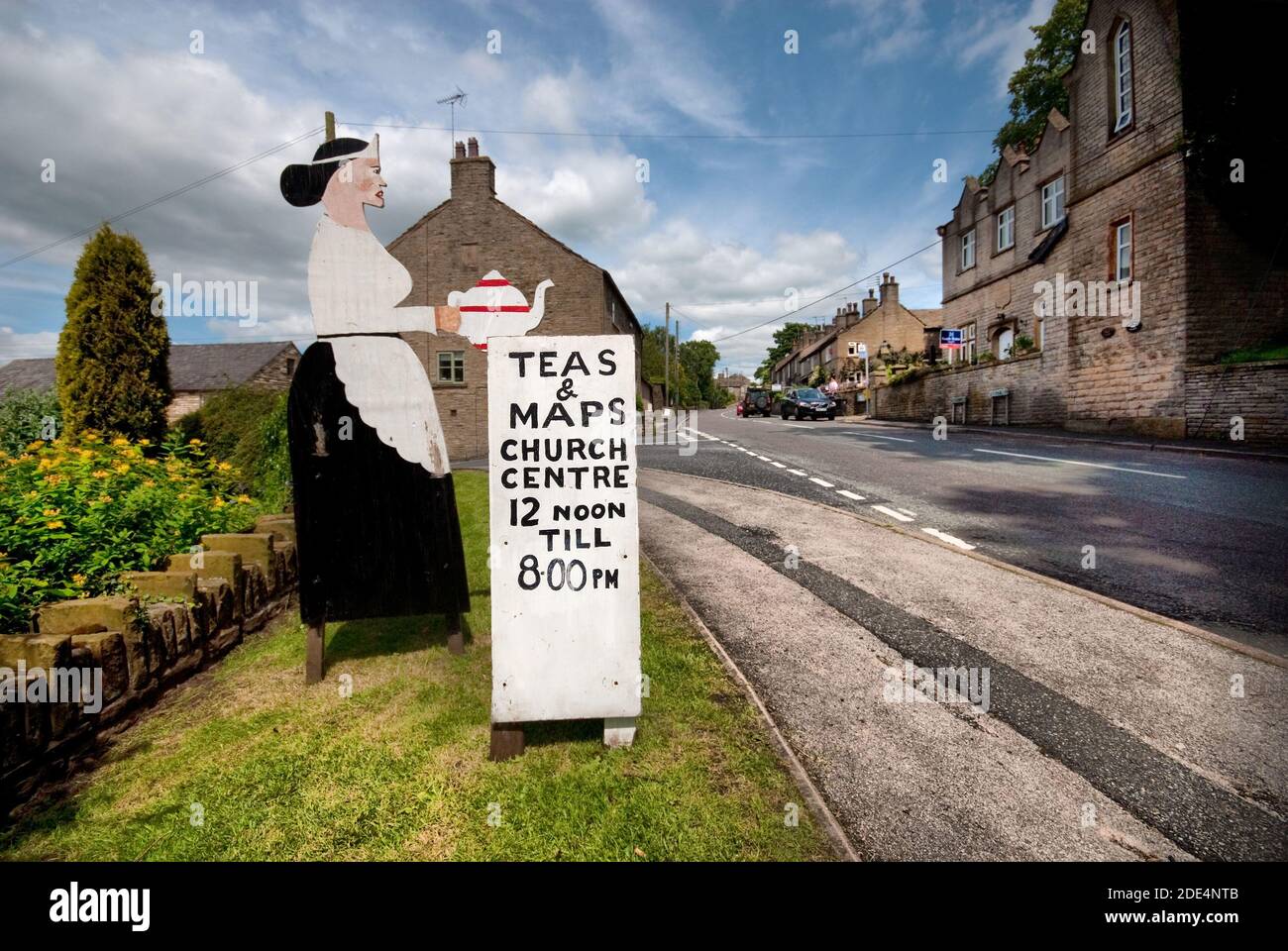 Rainow Teas - panneau de l'église du village Banque D'Images