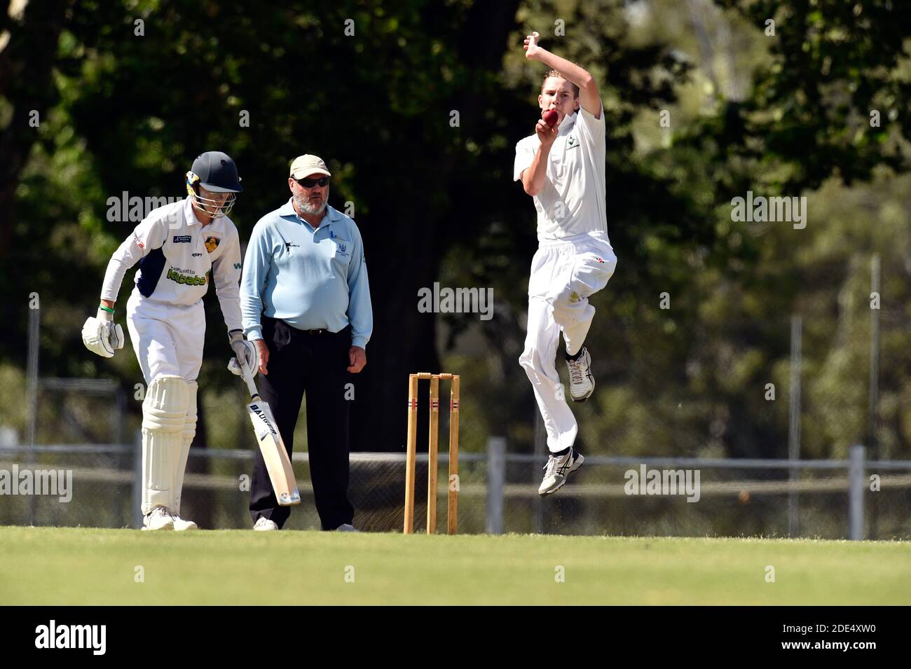 29 novembre 2020. Benalla Bushrangers UNE réserve de prendre sur les Wangaratta Rovers à Benalla Gardens Oval. Banque D'Images