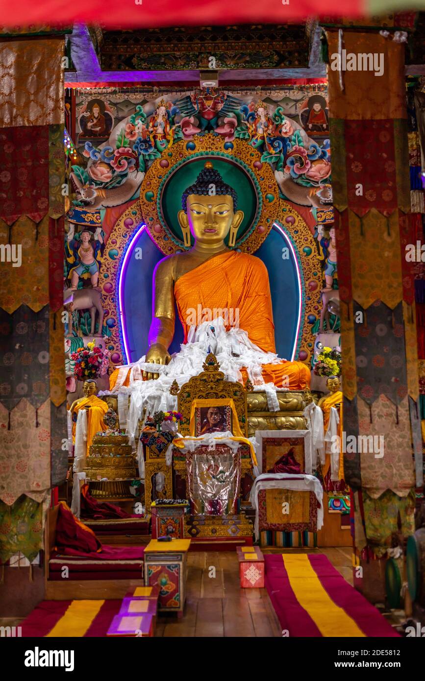 Photo de la statue à l'intérieur du monastère de Tawang, dans l'Arunachal Pradesh, en Inde Banque D'Images