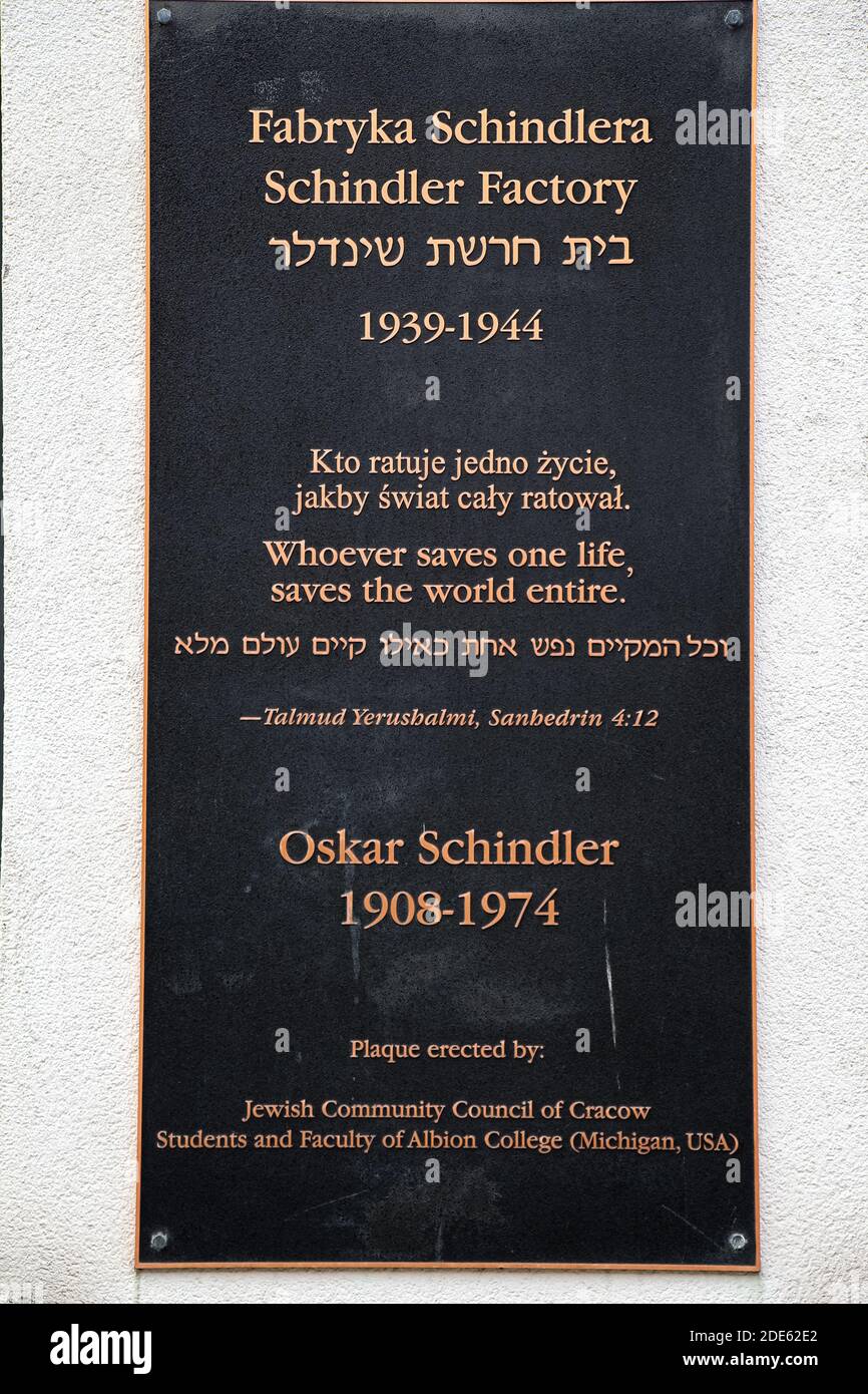 Cracovie, Pologne - 29 juillet 2018 : plaque commémorative pour Oskar Schindler à l'usine Schindlers, Cracovie, Pologne Banque D'Images