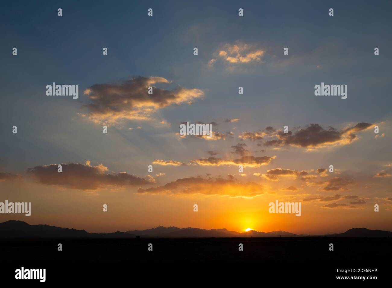 Magnifique coucher de soleil et ciel de lever de soleil en Iran Banque D'Images